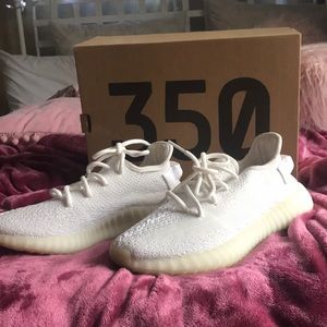 Yeezi 350 white